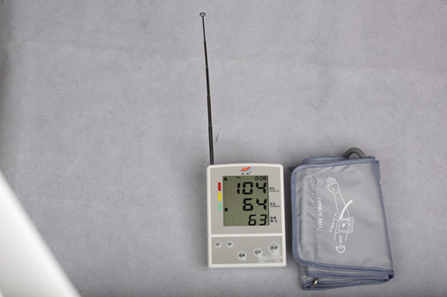 天翔收音機(jī)電子血壓計(jì)