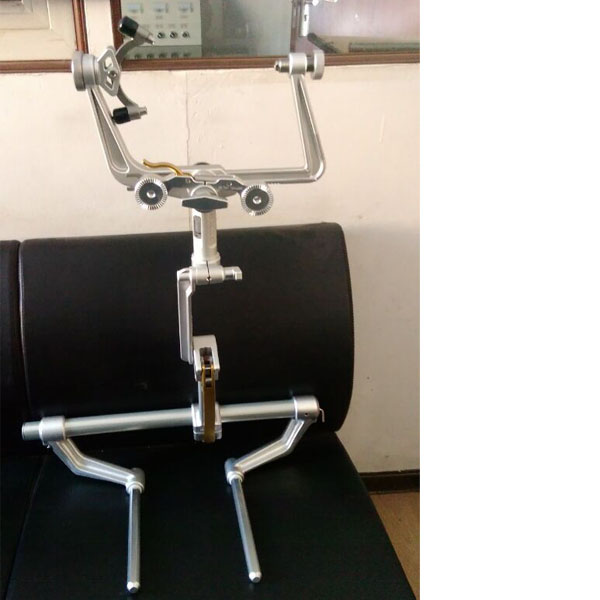 Mayfield頭架，DORO頭架