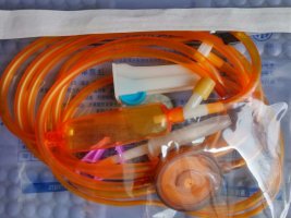 一次性使用避光輸液器