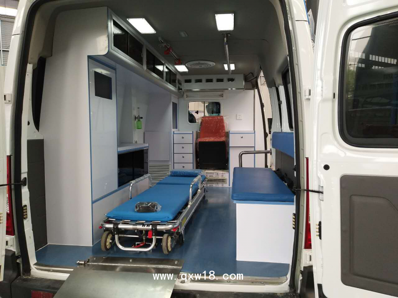 醫(yī)療救護車 監(jiān)護型