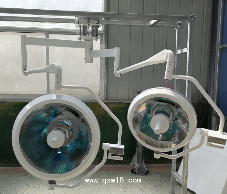 口腔科專用手術(shù)燈寵物醫(yī)院手術(shù)燈