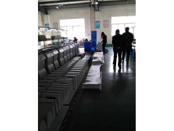 一定三離子導(dǎo)入治療儀