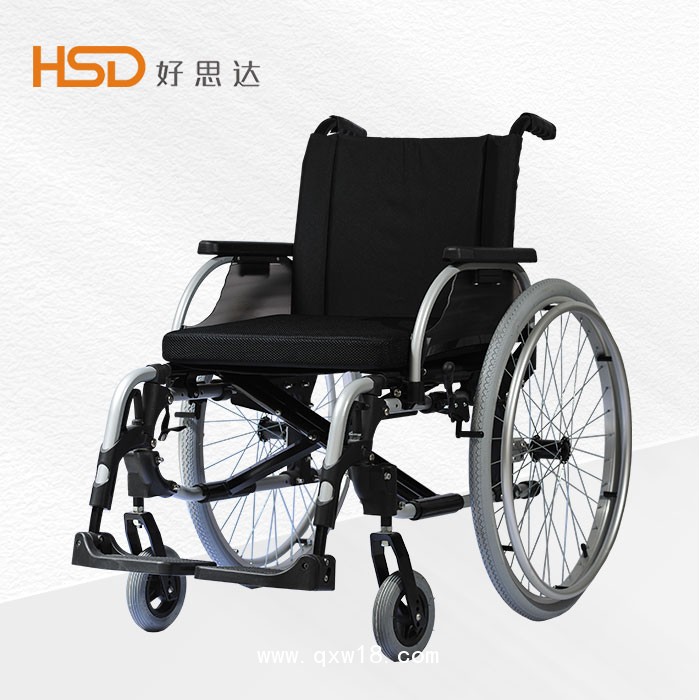 好思達多功能運動輪椅