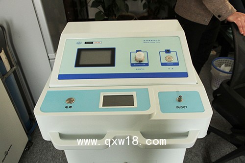 醫(yī)用臭氧治療儀_臭氧發(fā)生器_三氧治療設(shè)備