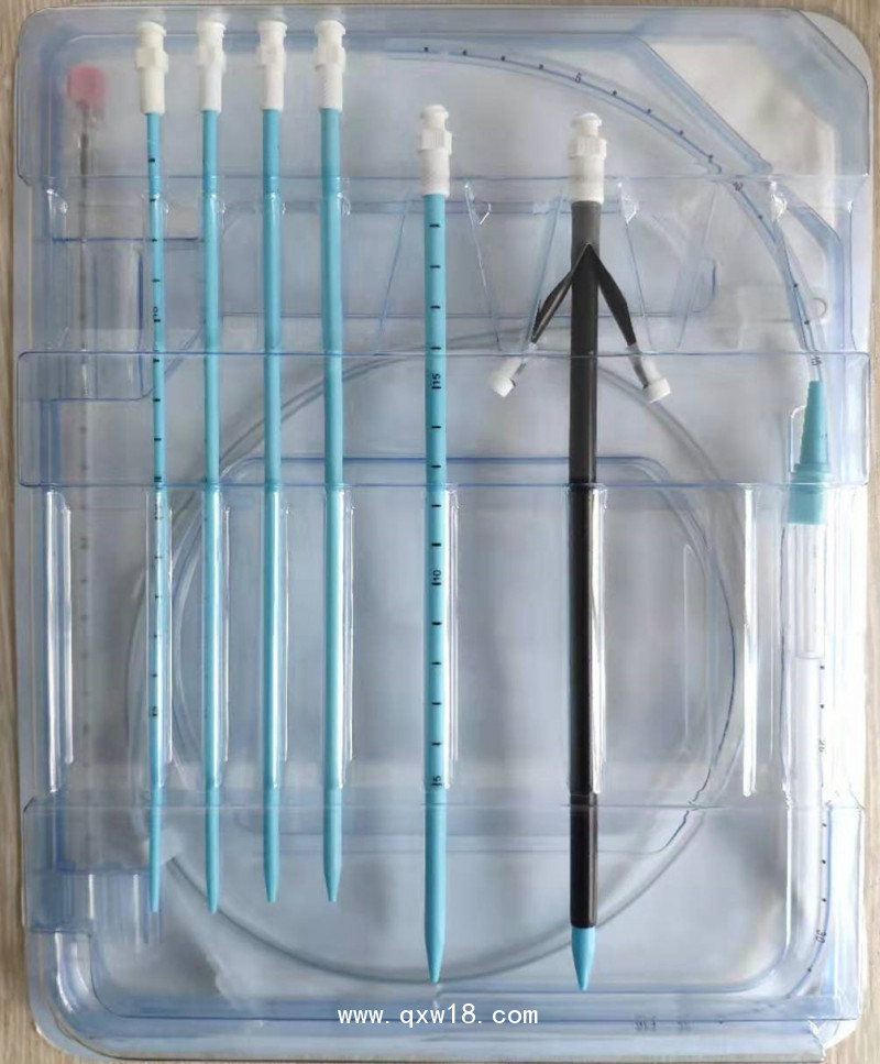 一次性使用微創(chuàng)擴(kuò)張引流套件（經(jīng)皮腎穿刺套件）