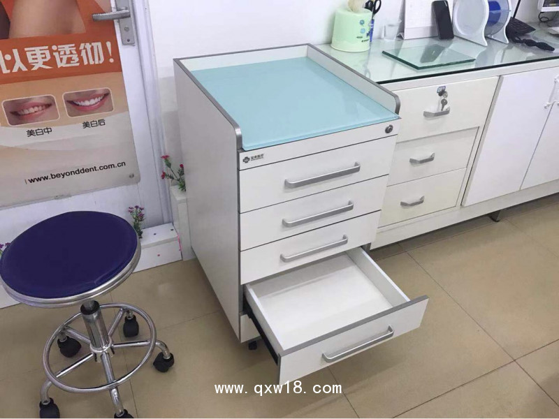 寶來牙科醫(yī)療移動柜牙椅邊柜護士小推車
