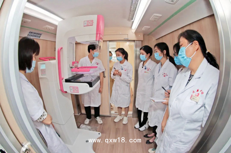 艾克瑞女性兩癌篩查車-乳腺癌篩查車-宮頸癌篩查車