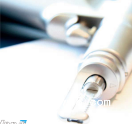 超強(qiáng)動(dòng)力Acculan 3Ti胸骨鋸