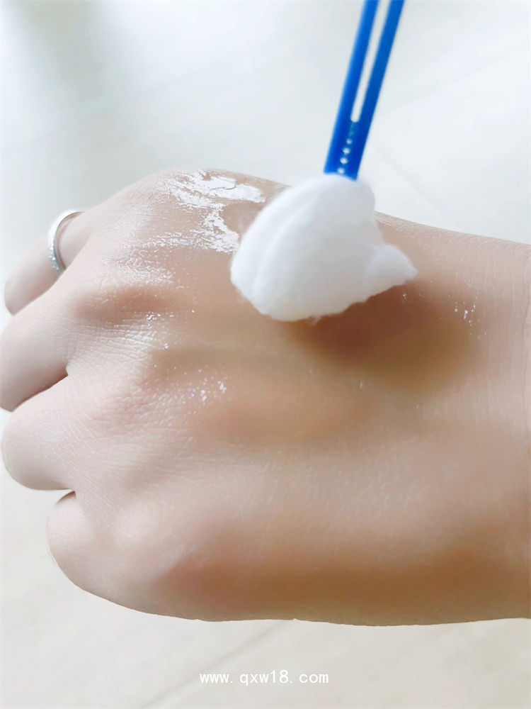 醫(yī)用酒精消毒棉球 一次性使用酒精棉球廠家直供醫(yī)院藥店診所