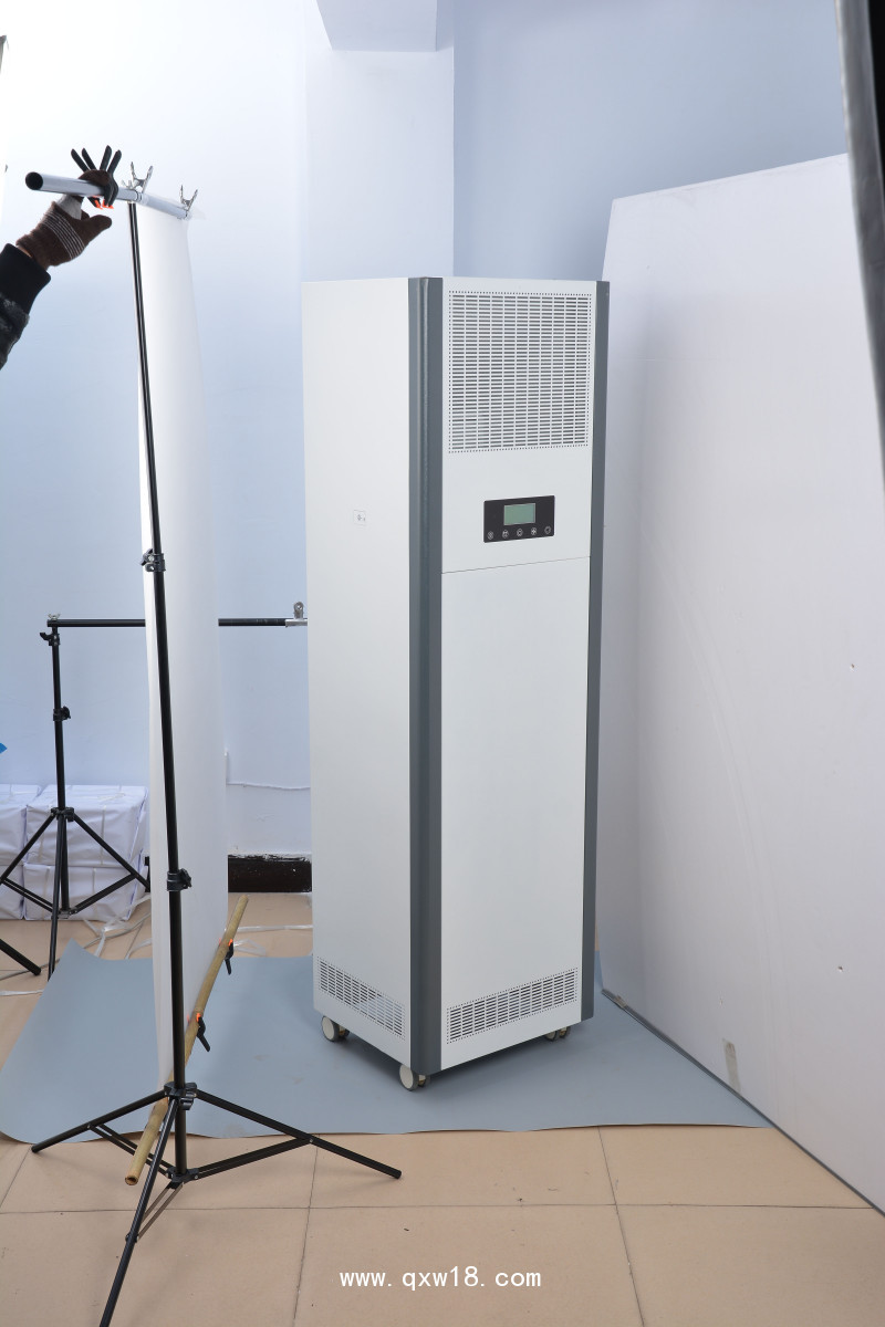 山東空氣消毒機人機共存殺菌消毒