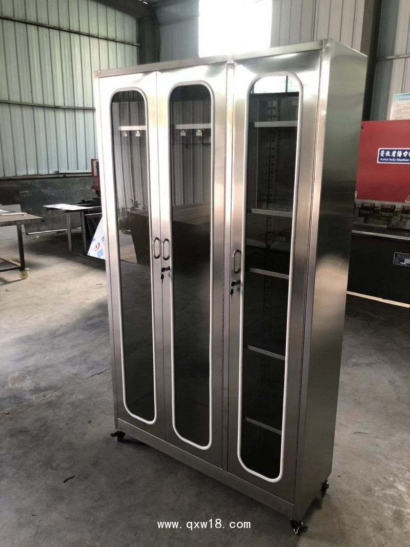 山東欣雨辰醫(yī)療 不銹鋼導(dǎo)管柜 可定制不銹鋼推車櫥柜