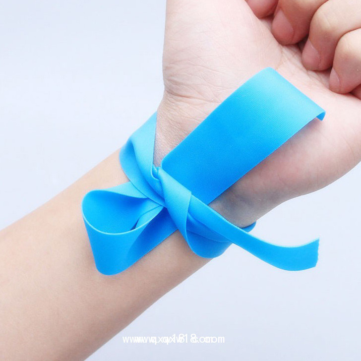 一次性捆扎止血帶壓脈帶抽血捆扎帶點(diǎn)連式高彈力