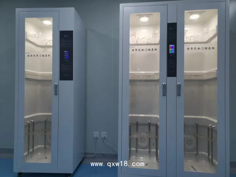 掛架式單門(mén)儲(chǔ)鏡柜