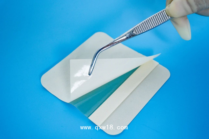 醫(yī)用水膠體敷料生產(chǎn)廠家，批發(fā)、貼牌代加工