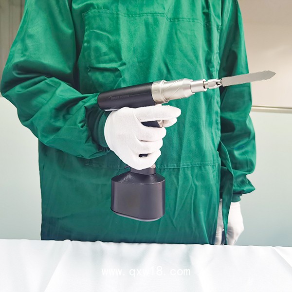 電池供電骨組織手術(shù)設(shè)備-往復(fù)鋸