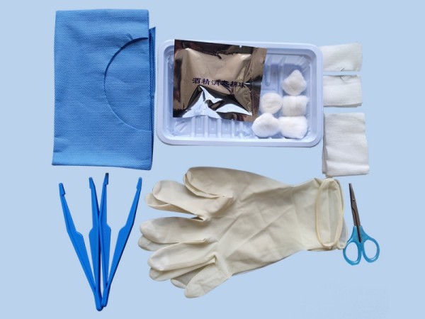 迪怡一次性使用清創(chuàng)縫合換藥包 縫合型、換藥型