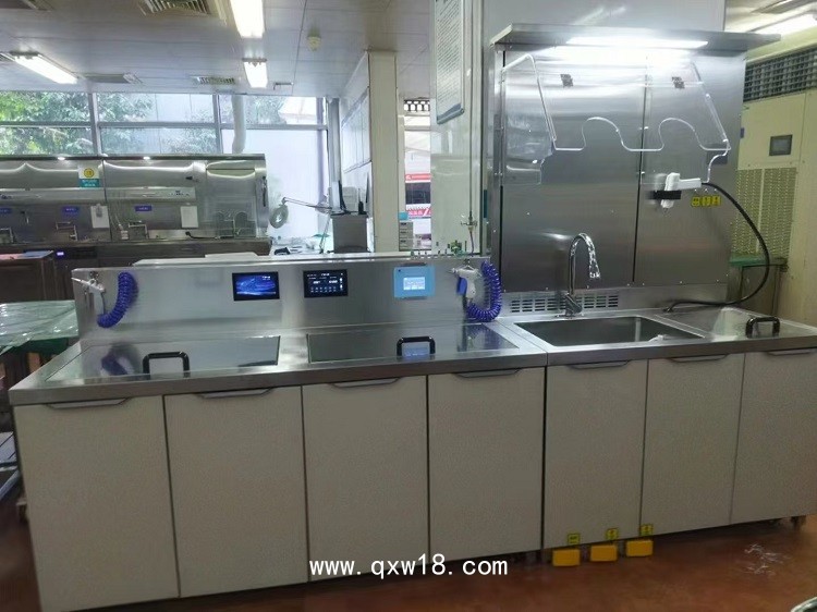 多功能器械清洗站